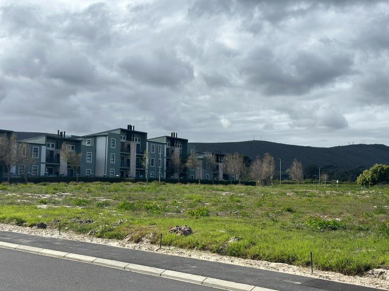 To Let 2 Bedroom Property for Rent in Burgundy Estate Western Cape